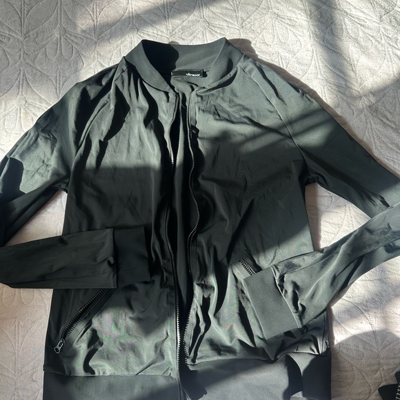 Ultracor - Picture 1 of 3